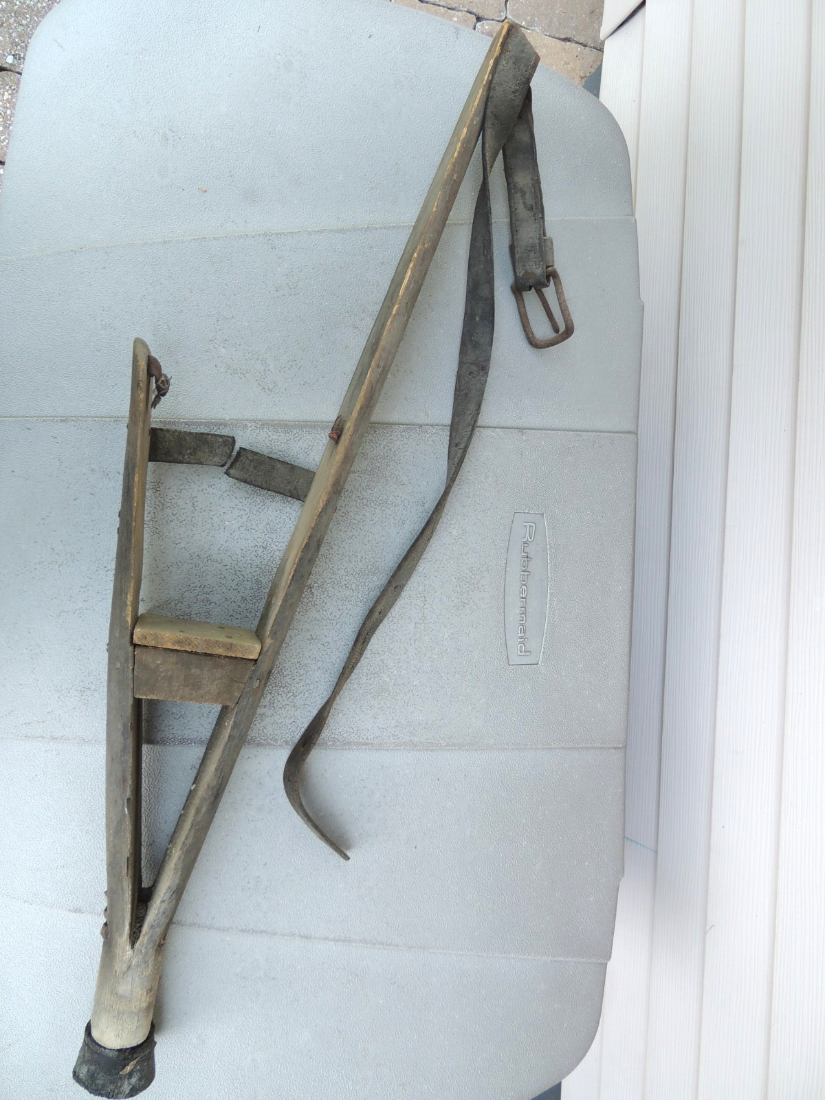 Antique Prosthetic Peg Leg Civil War Era 1860's w/ Leather Straps, 38" Tall