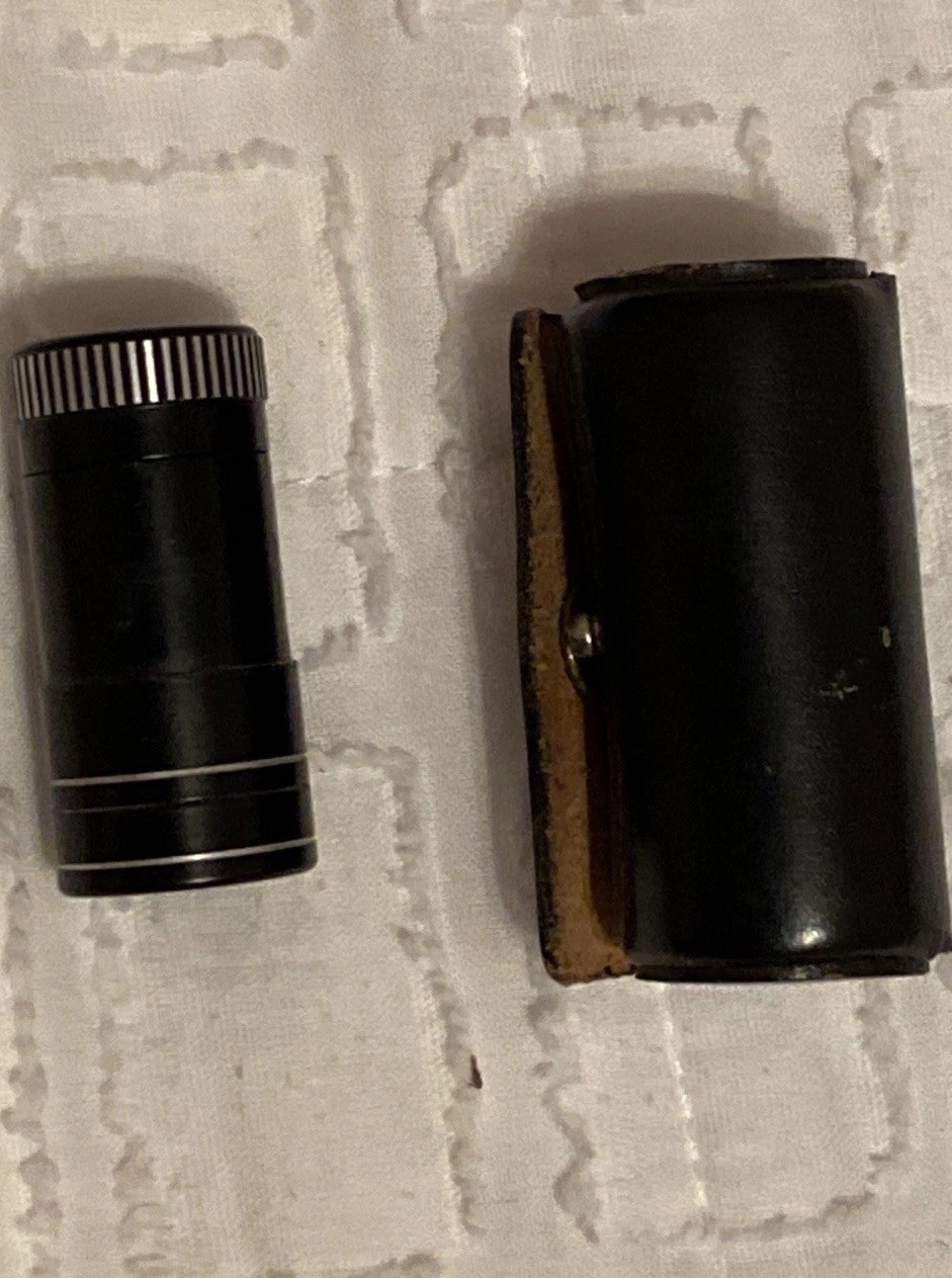 Vintage Seibert Wetzlar Germany Emoskop Pocket Loupe Scope W/ Case