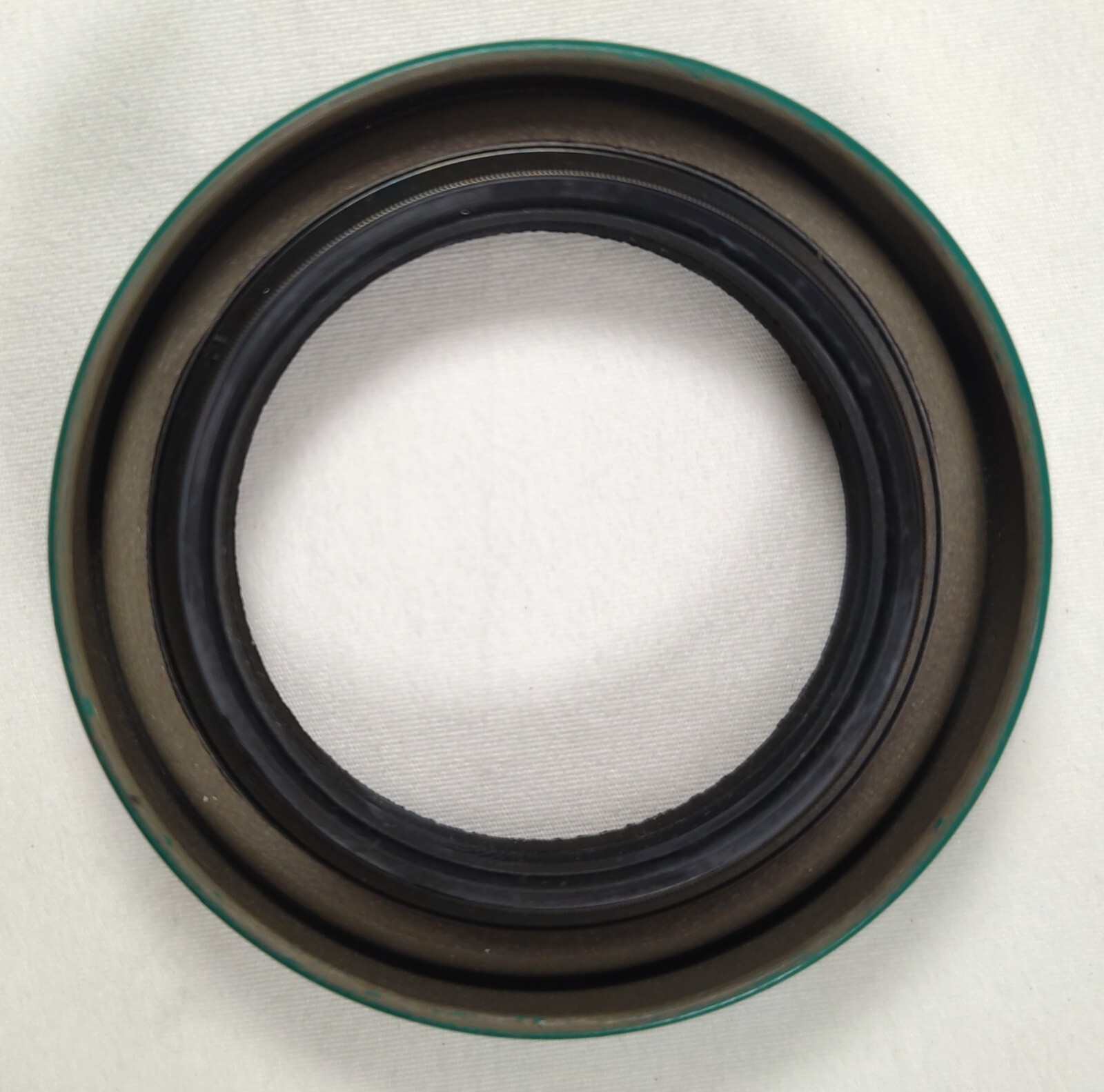 CR 18662 Transfer Case Output Shaft Seal For select GM truck Dodge Jeep AMC ++