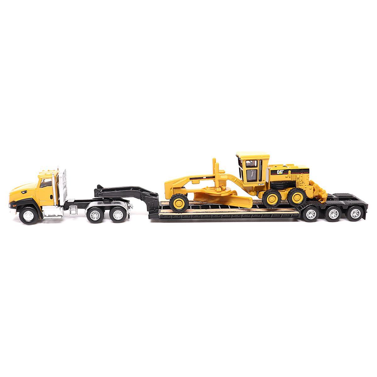 Diecast Masters 1/87 Cat CT660 Day Cab Lowboy Trailer & 163H Motor Grader 84414