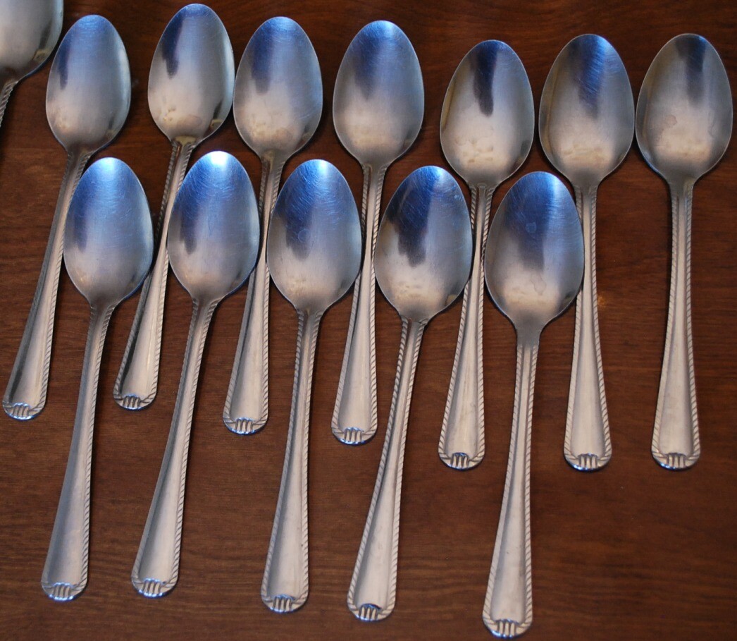 Set 39 Pices SATIN ROPE DESIGN Stainless Steel Flatware FORKS SPOONS KNIVES