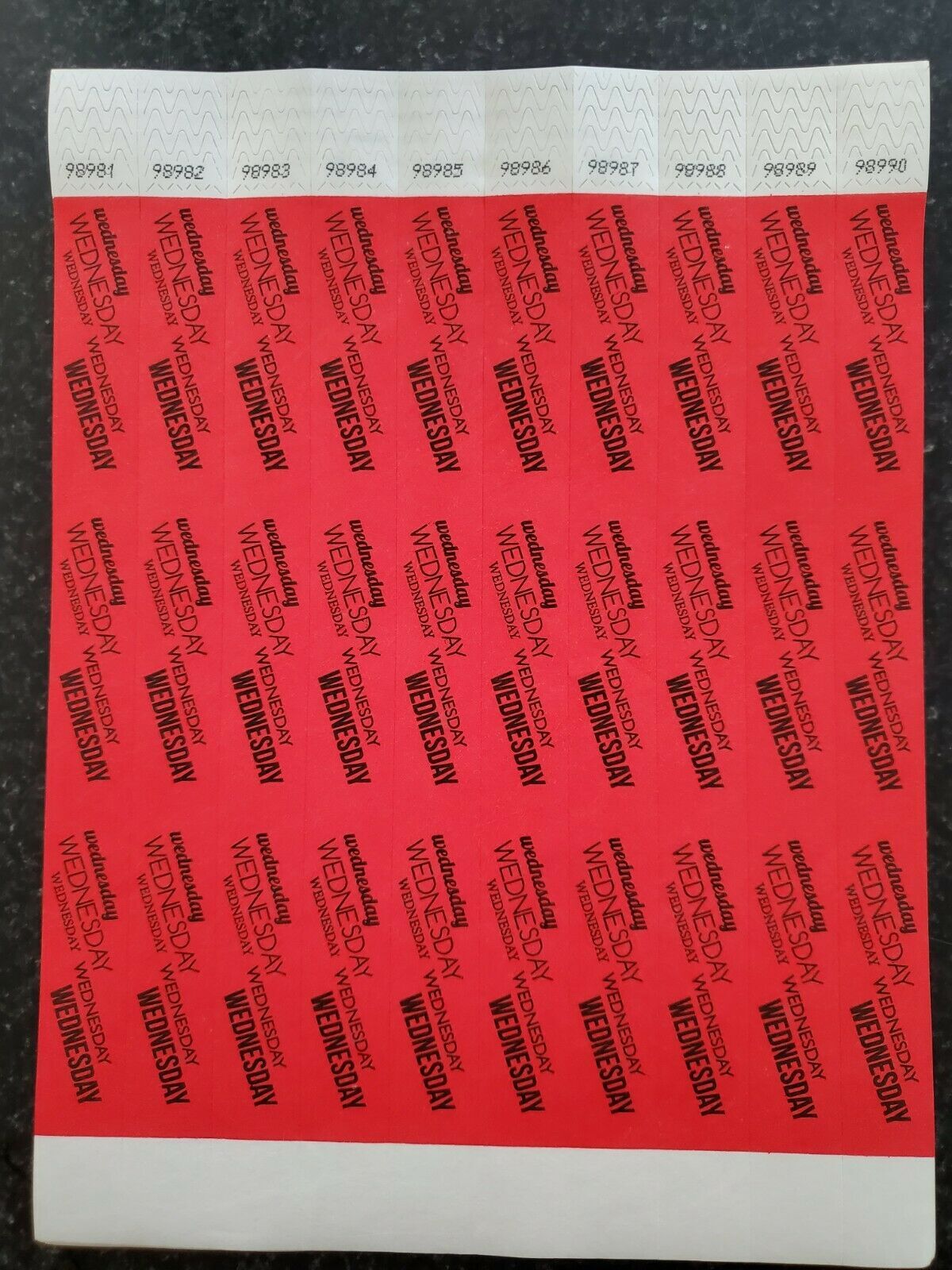 100 Monday-Sunday 3/4" Tyvek Wristbands