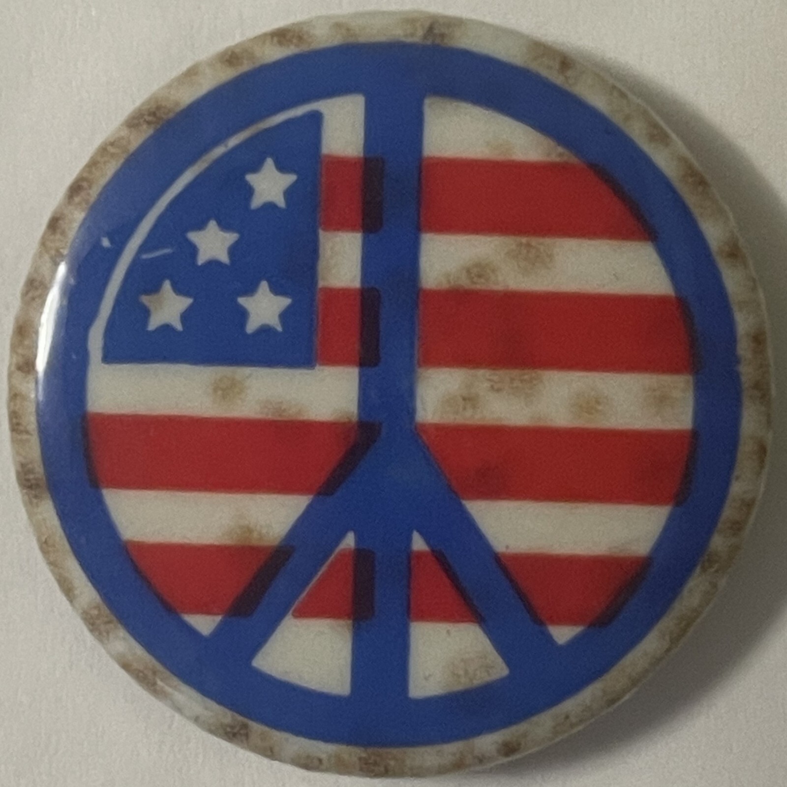 1960s Vietnam War Peace Symbol Pin American Flag Design NOS
