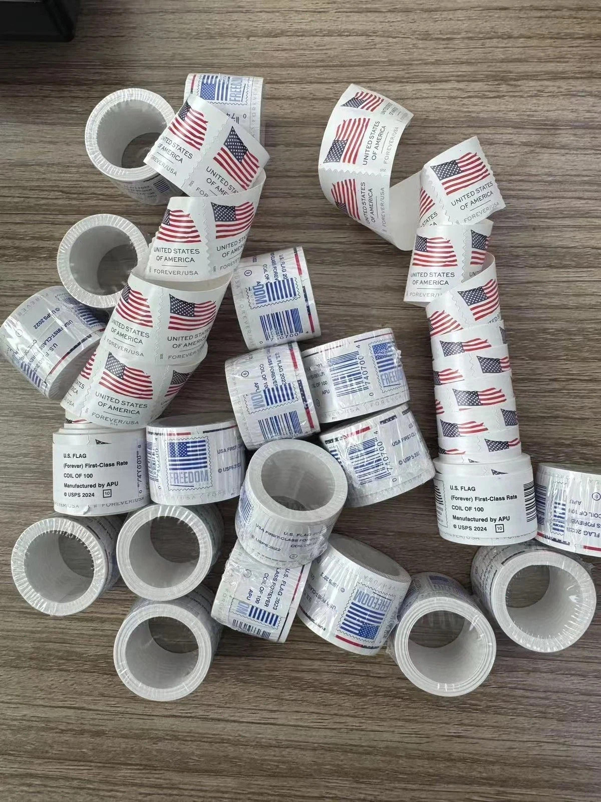 New 1 rolls of 100 USPS - 2025 Postage Free Ship!!-100 PCS-Discount Multiples!