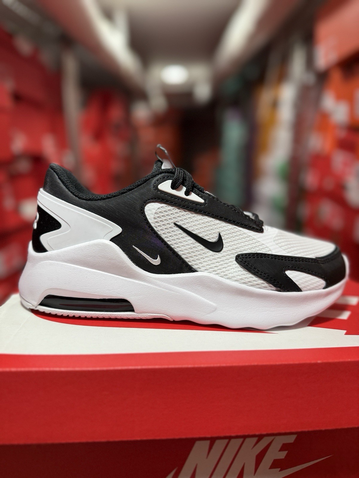 Nike Air Max Bolt Womens White Black Running Athletic Sneakers CU4152 101