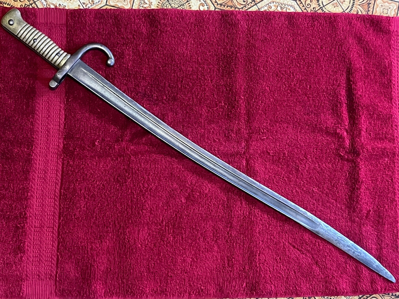 CHASSEPOT PATTERN BAYONET; NO MARKINGS. REMINGTON PRE WWI?