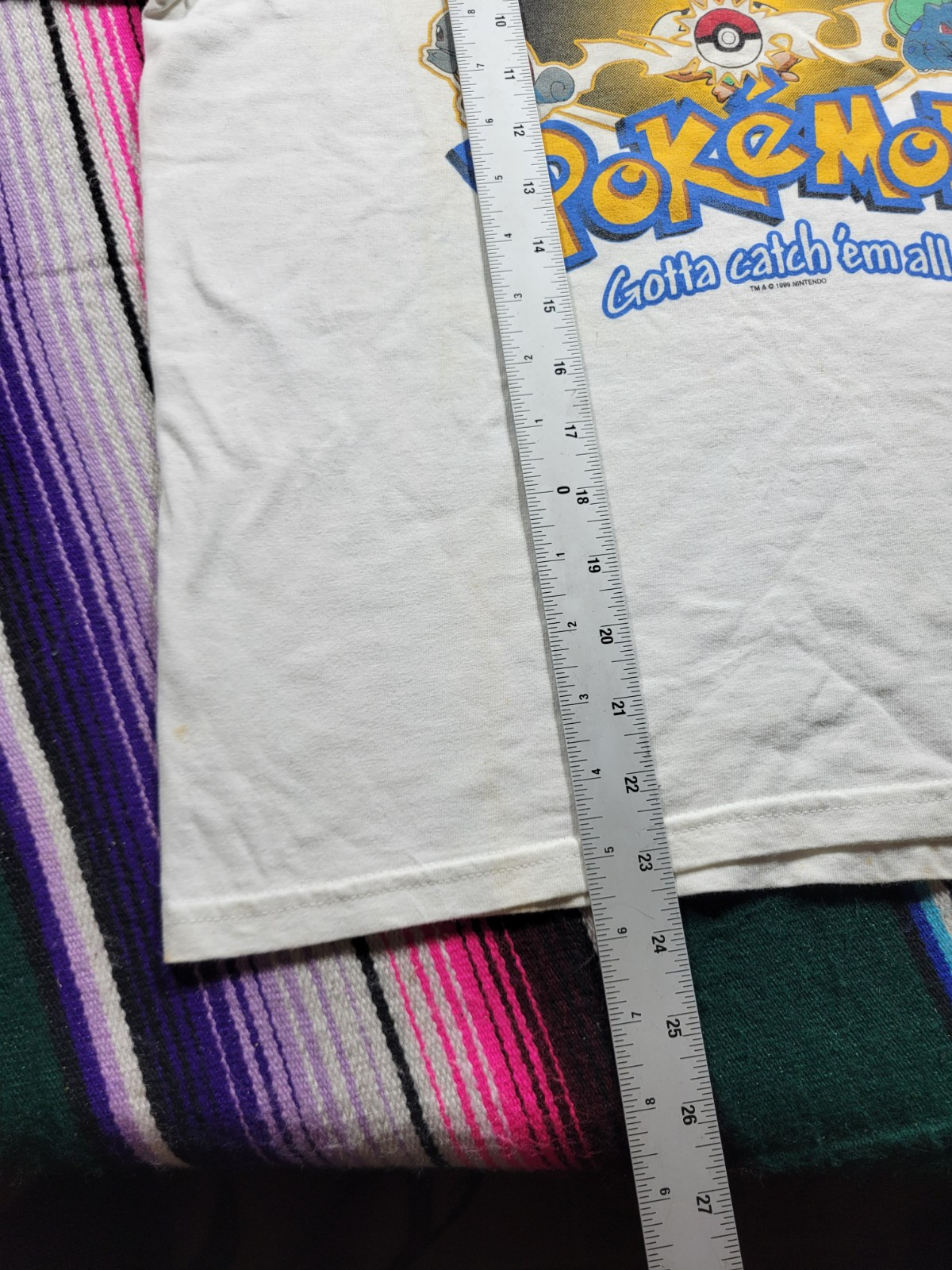 Vintage Pokemon 1999 Nintendo T-Shirt Youth Large