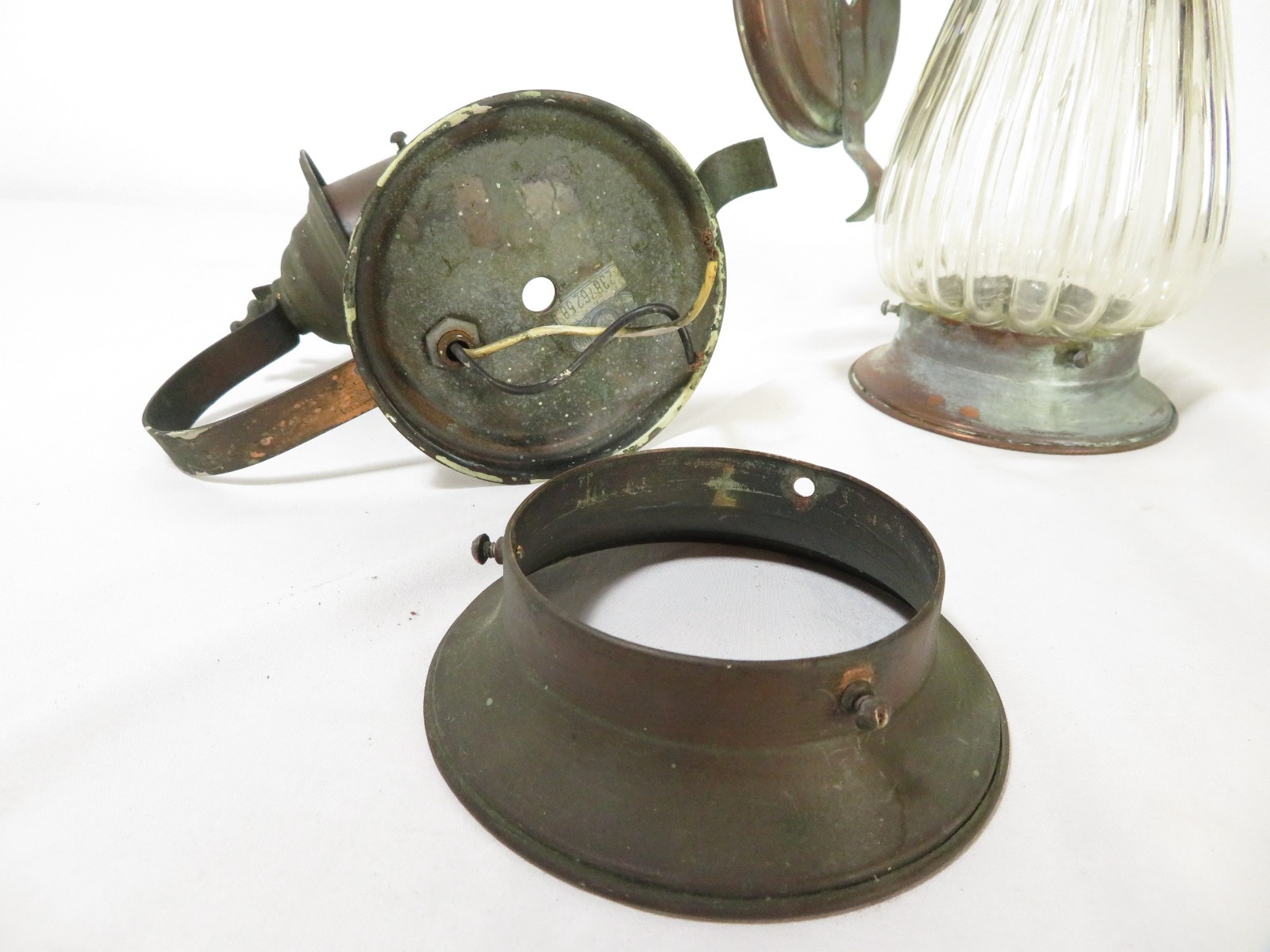 ANTIQUE Arts & Crafts COPPER TUDOR PORCH WALL SCONCE LAMP LIGHT PAIR Lantern