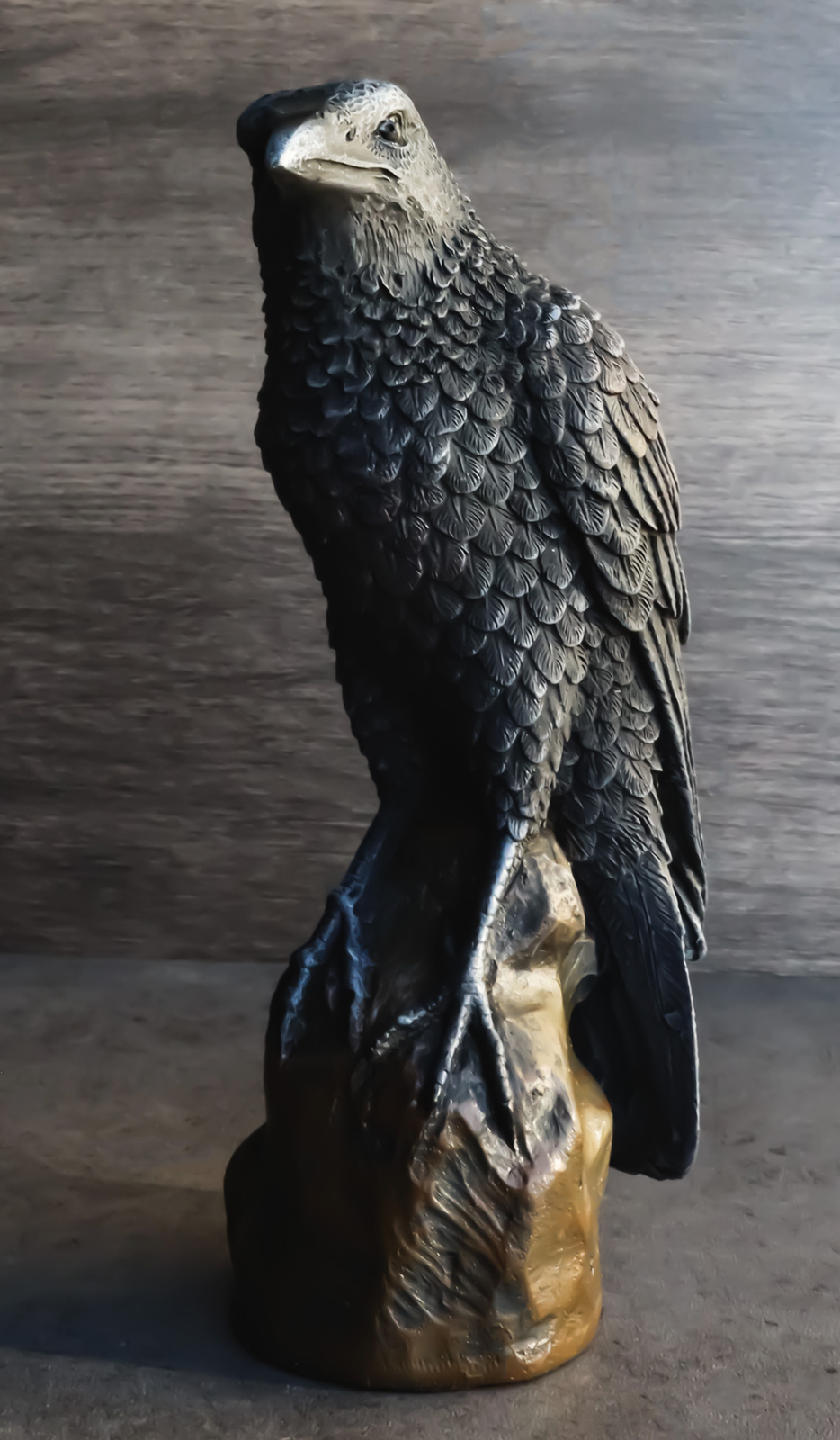 Ebros Gothic Raven Statue Crow Scavenger Bird Perching On Rock Figurine 6"H