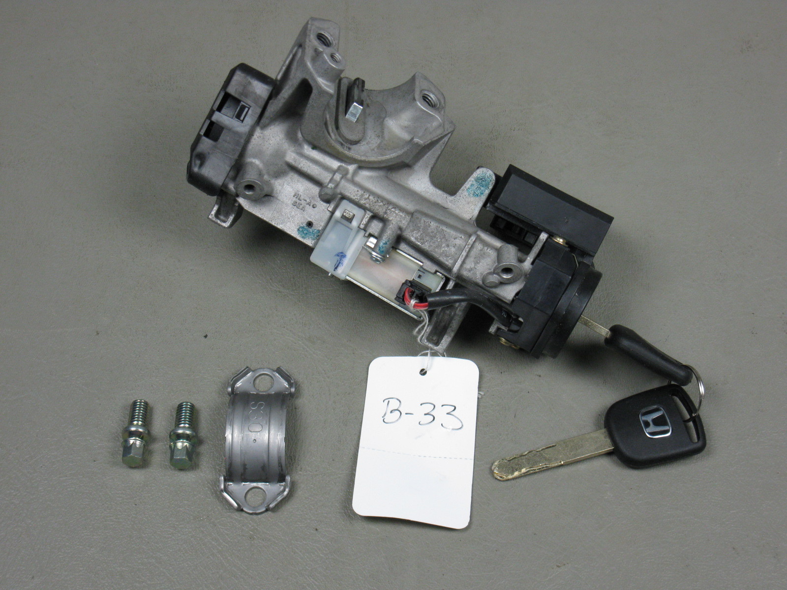 03 04 05 06 07 Honda Accord OEM Ignition Switch Cylinder Lock Auto Trans 2 KEY