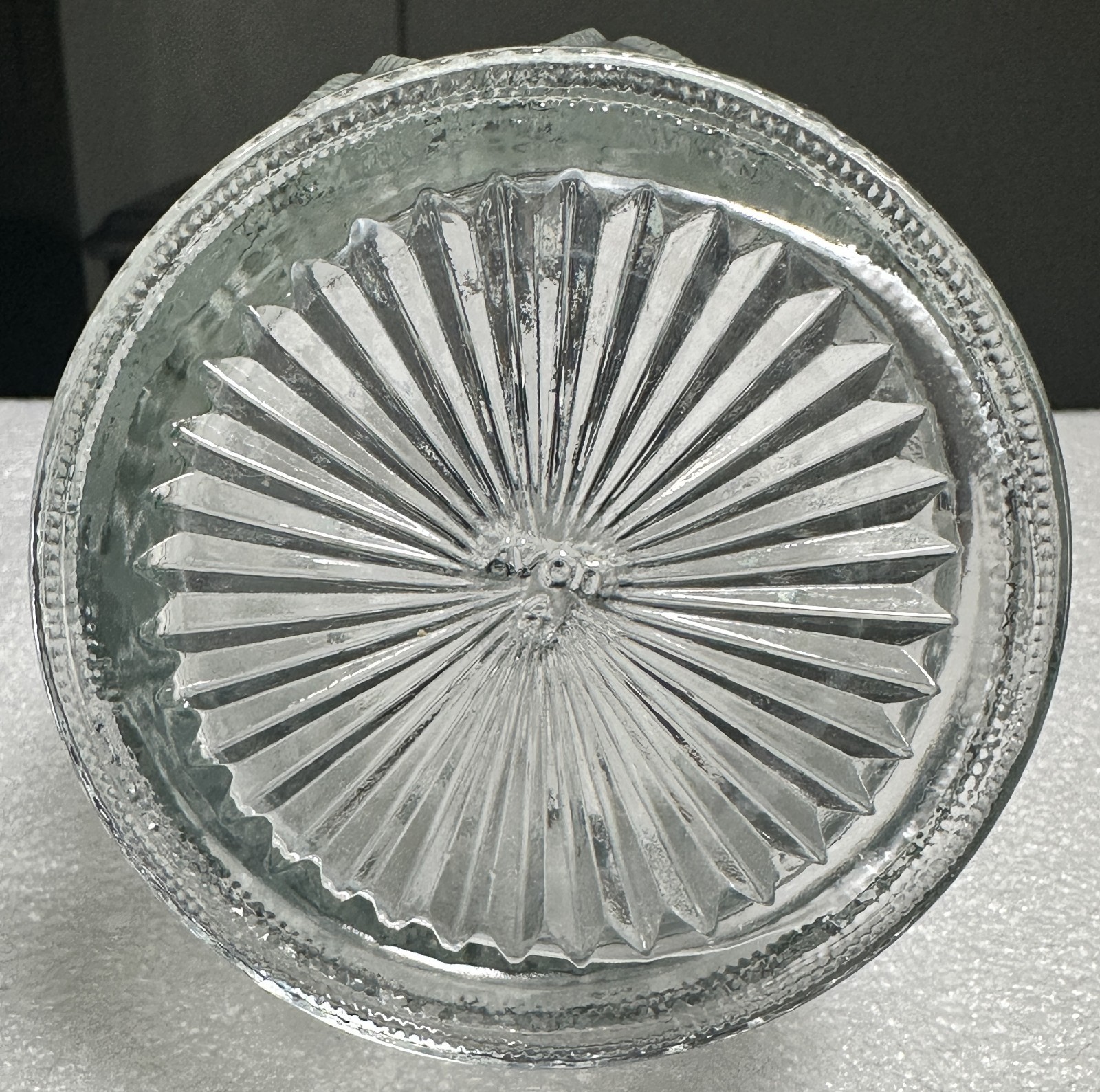 AVON Vintage EMERALD ACCENT Glass Decanter Set with Tray & 4 Glasses + Boxes 80s