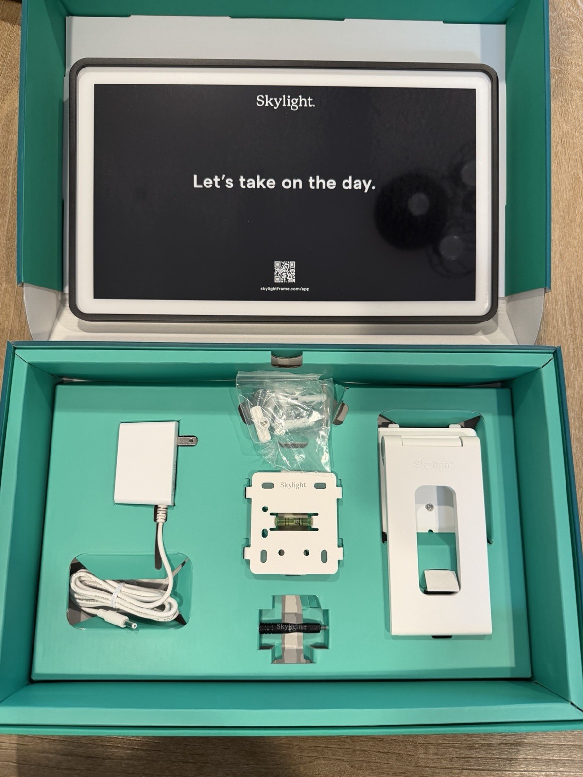 NEW Skylight Calendar 2 Smart Calendar 15.6” Shadowbox Charcoal 152CAL Sealed