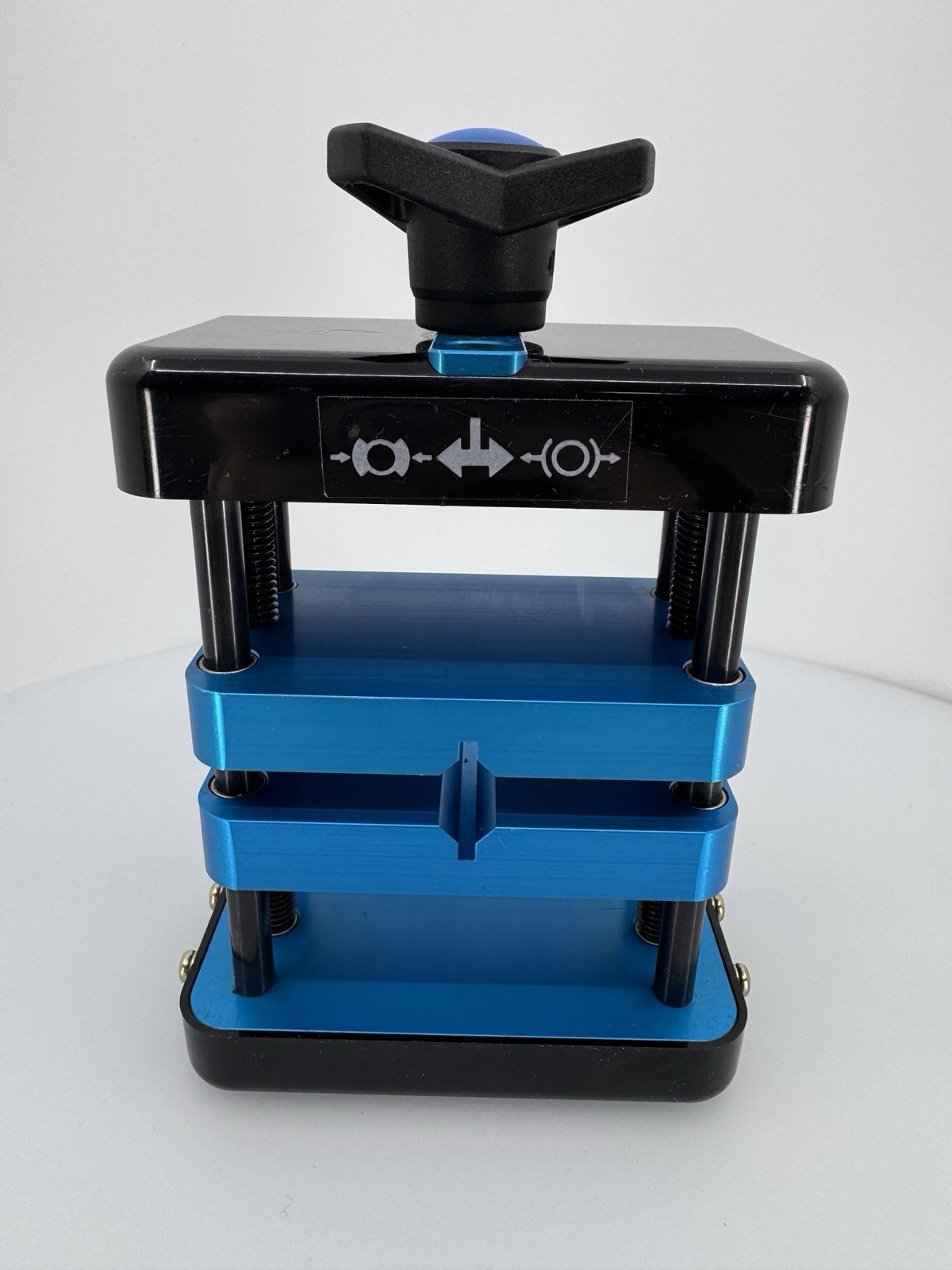 ROCKLER Self centering drill vise centering tool for pen drilling No Hex Key