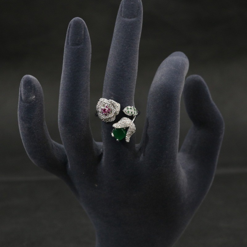 Women's Elegant Adjustable 3D Rose Copper Ring Inlaid with Synthetic Zircon Ring