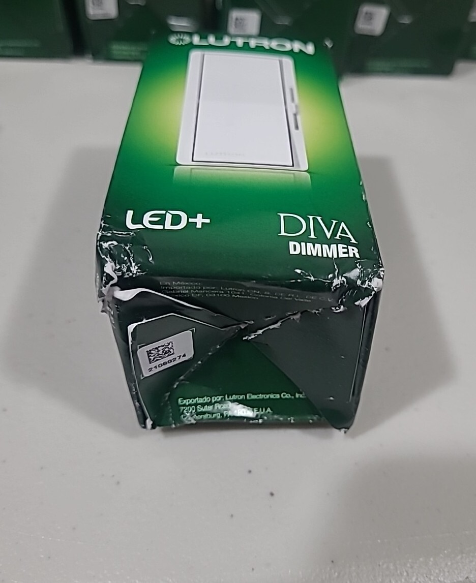 Lutron Diva DVCL-153PR-WH 120V Single Location or 3Way CFL/Digital LED Dimmer W