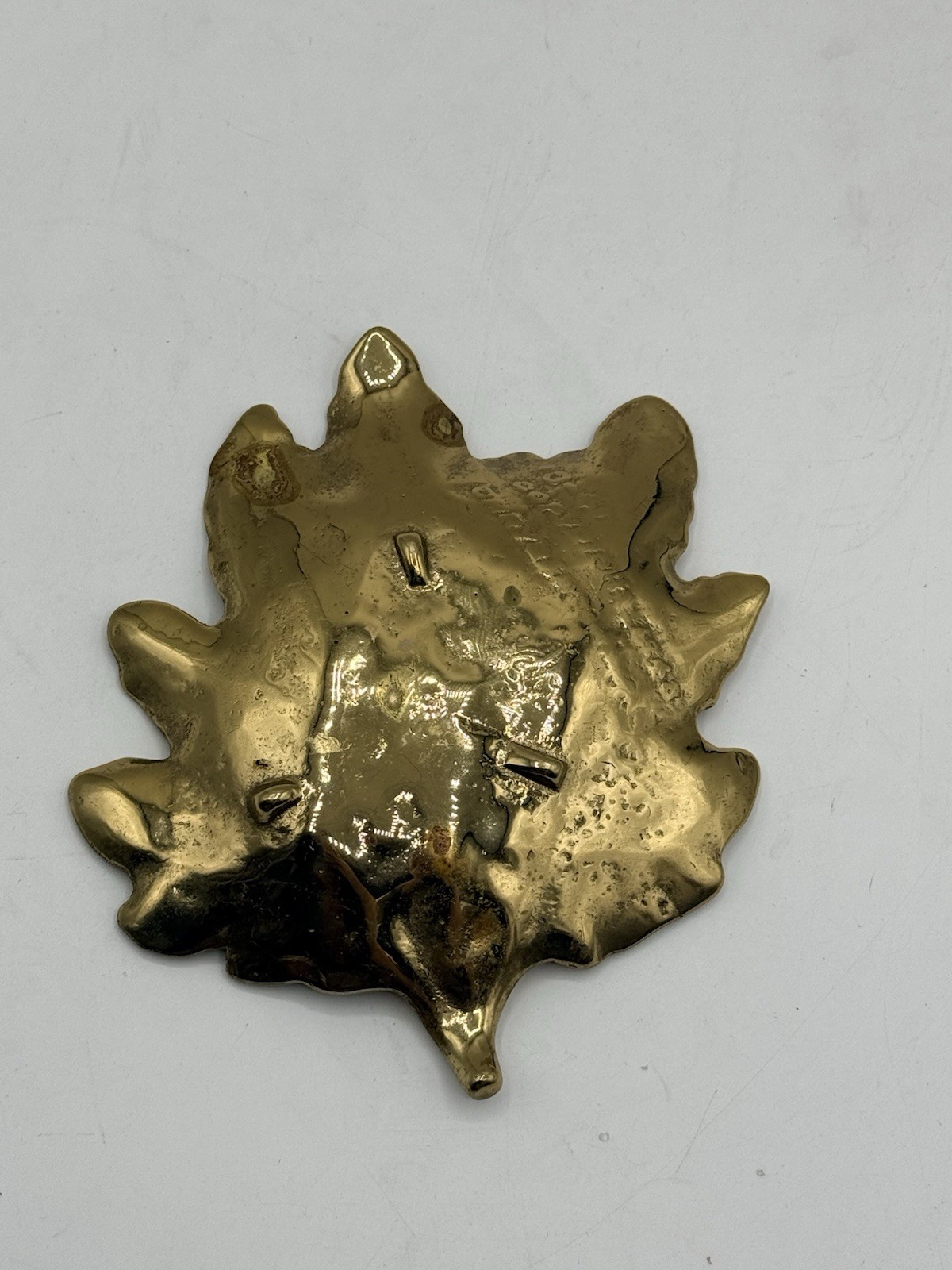 VTG 1948 Virginia Metalcrafters Chrysanthemum Leaf 3-41 Solid Brass Trinket