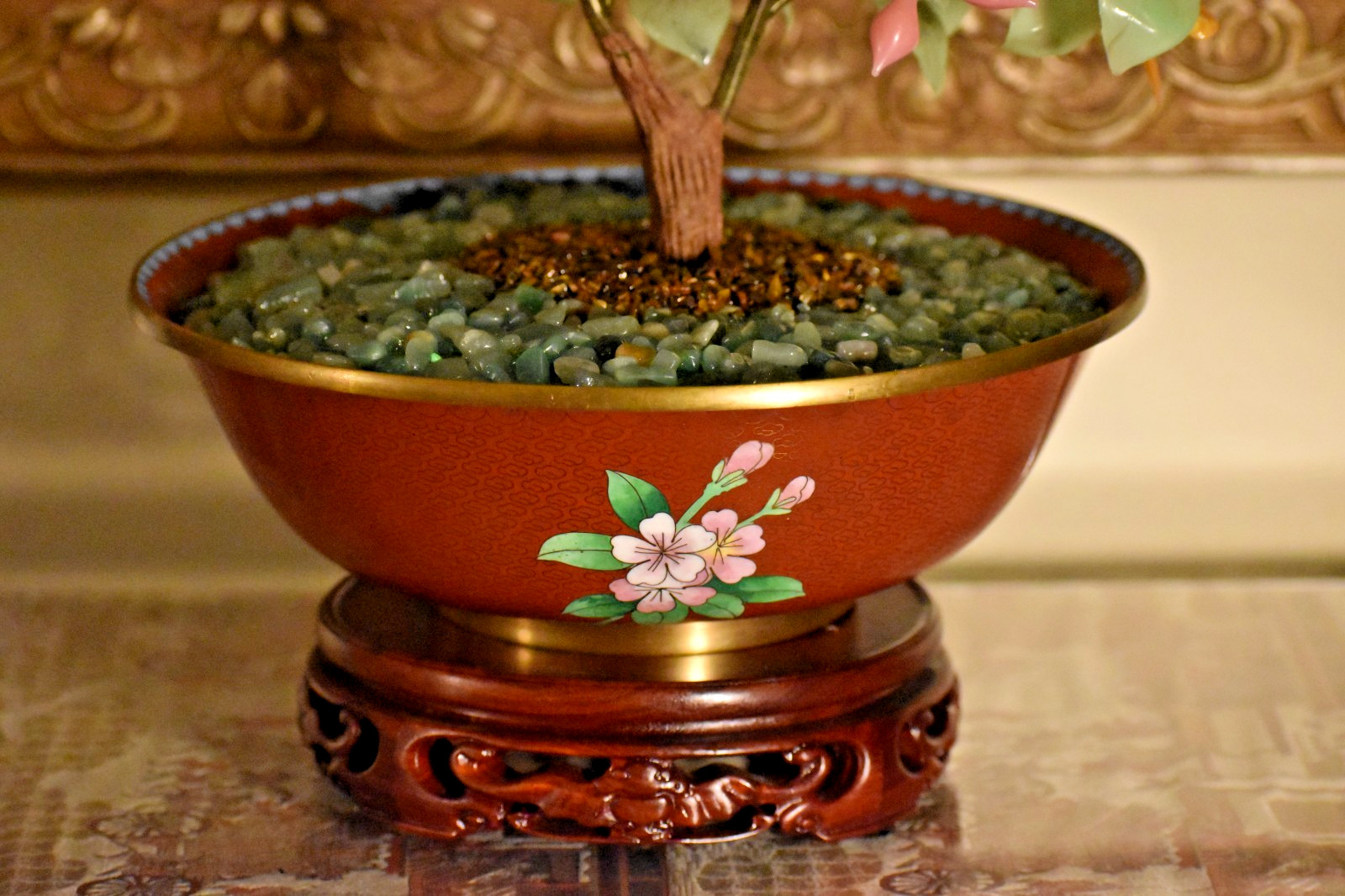 18" VINTAGE BONSAI PEKING GLASS TREE IN 10" BLUE CLOISONNE BOWL W/ EBONY BASE