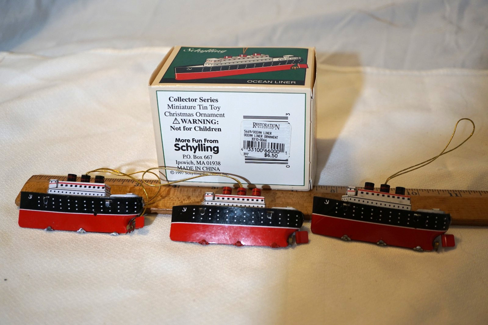 3 SCHYLLING TIN TOYS OCEAN LINER COLLECTOR SERIES XMAS ORNAMENT 1997 IN BOX