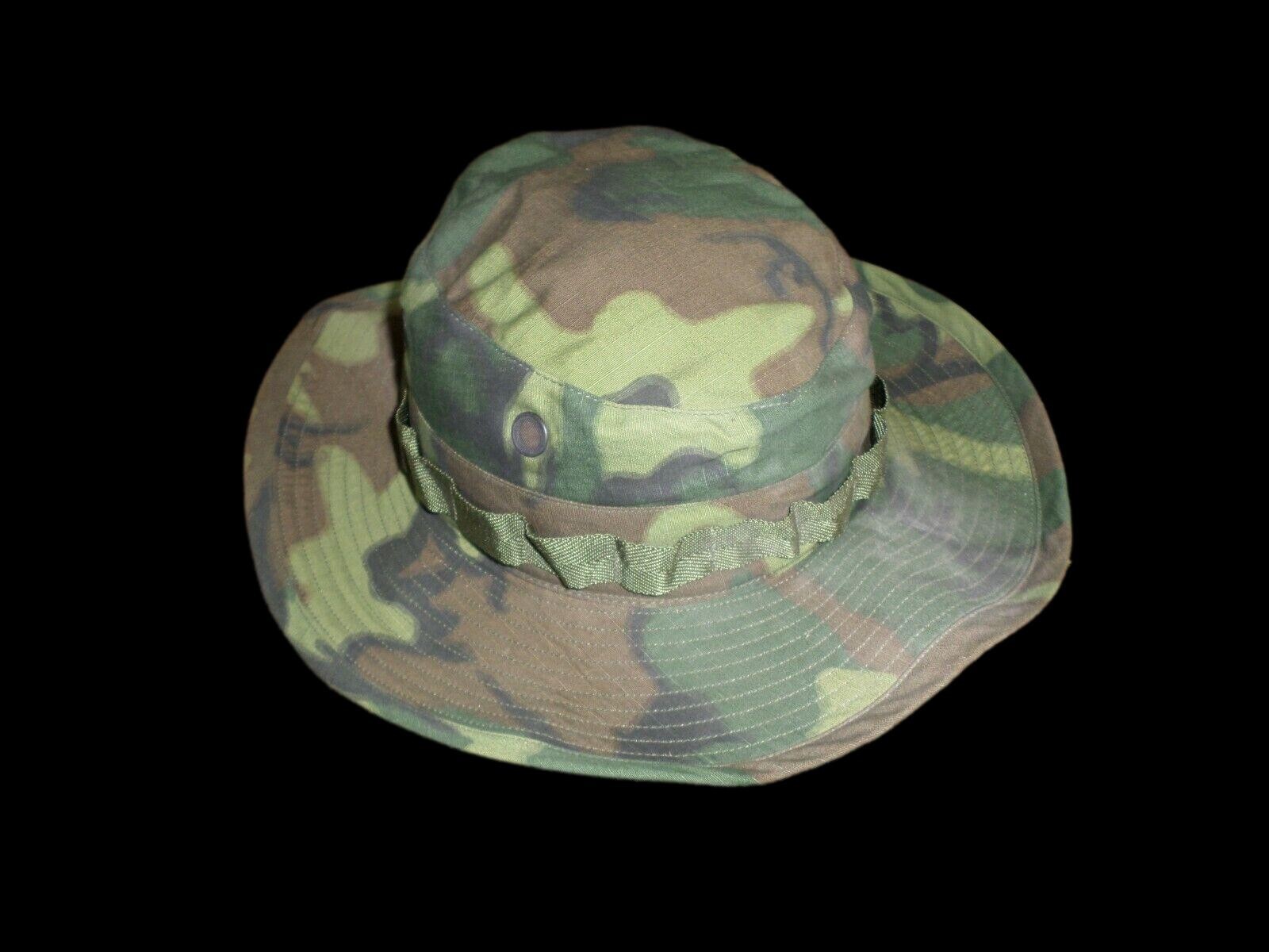U.S MILITARY ISSUE VIETNAM JUNGLE HAT CAMOUFLAGE BOONIE HAT GENUINE 1968 SURPLUS