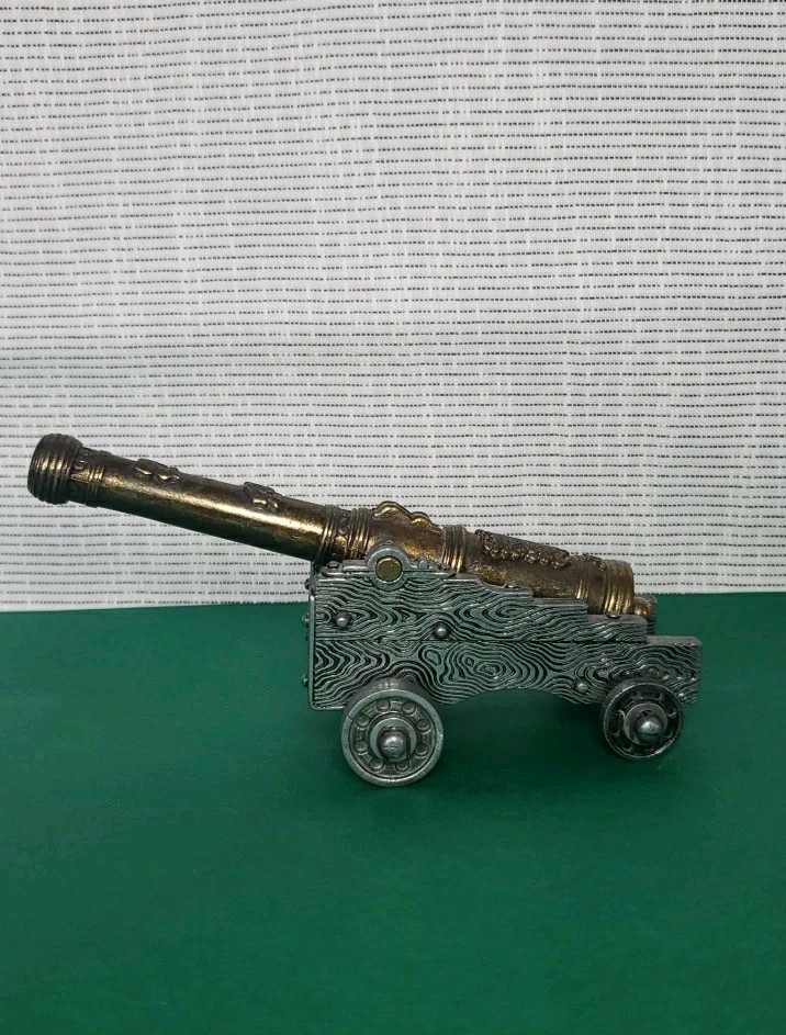 Vtg Denix Miniature Model 1797 El Tigre Spanish Cannon Metal Heavy Brass And