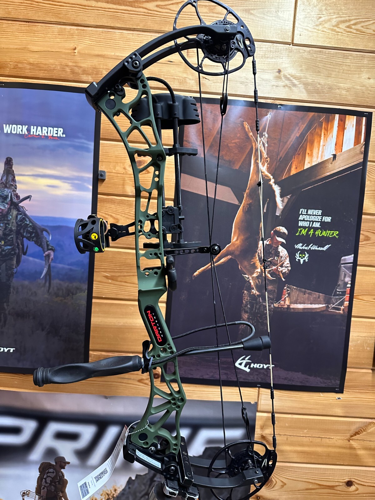 New 2026 Darton Consequence 31 RH 70# OD Green w/Black Limbs Ready Hunt Package