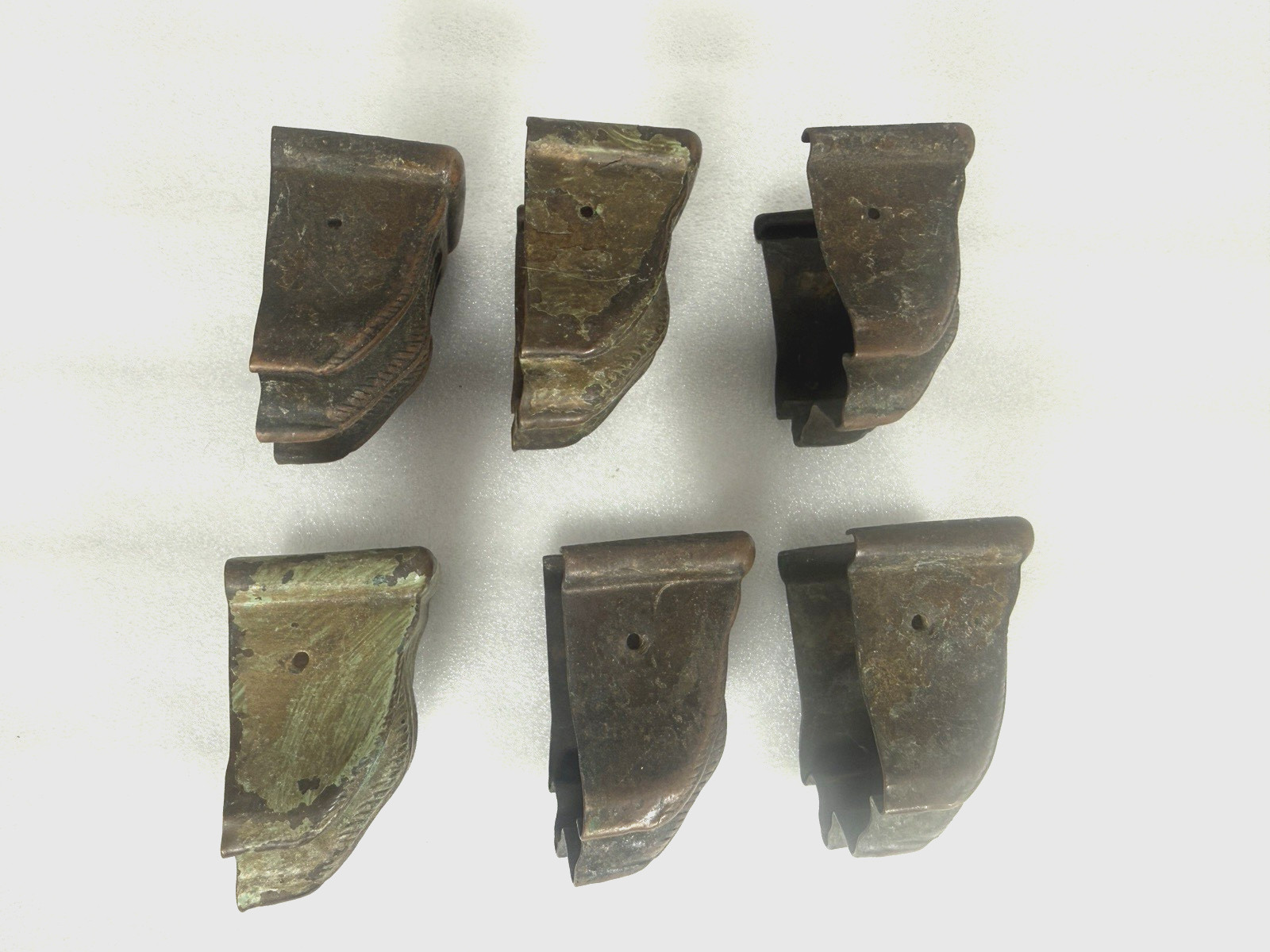 Lot of 6 Vintage Lion Claw Table Feet