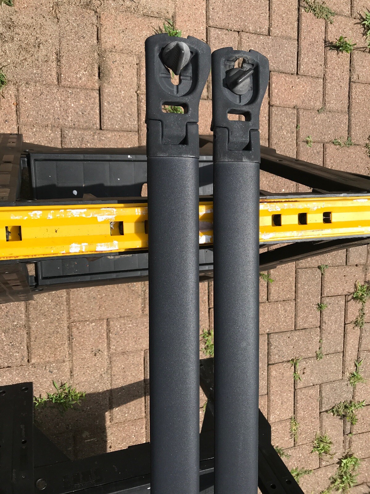 2011-2016 Town & Country Grand Caravan Routan Roof Rack Cross Bars Bar Set