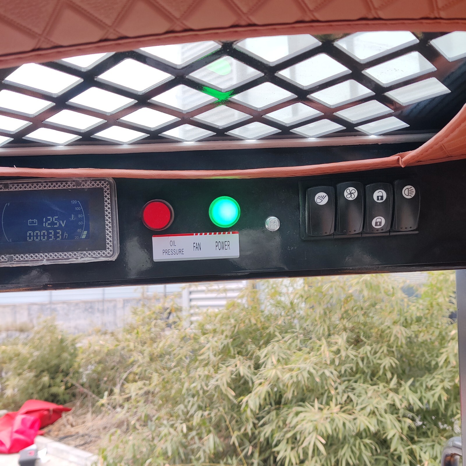 Brand New TYPHON STOMP Mini Skid Steer 35 HP SkidSteer Loader Gas EPA Engine USA