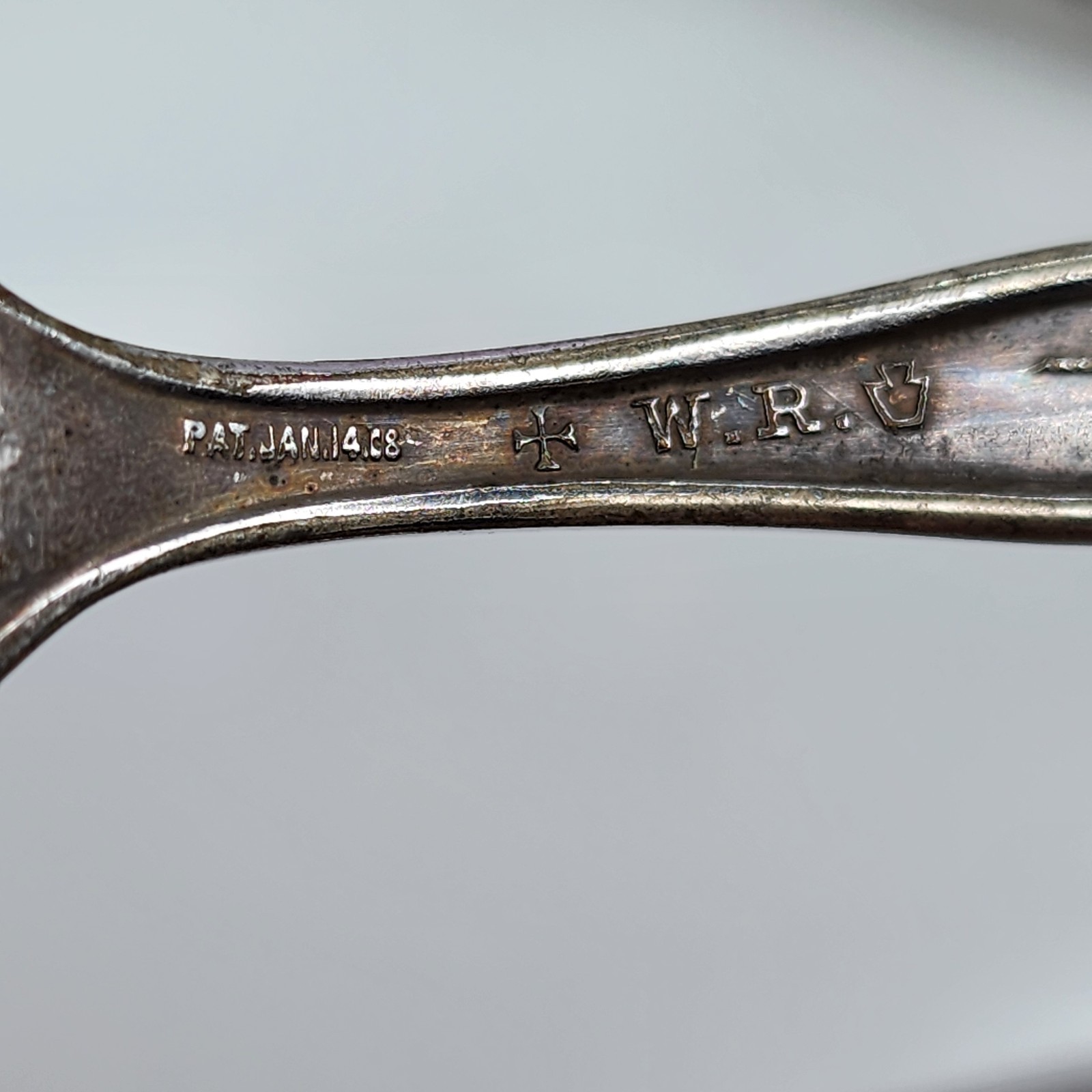 Wm Rogers (W.R.) Carnation 1908 Silverplate Dinner Spoons Set 6 Vintage Crafting