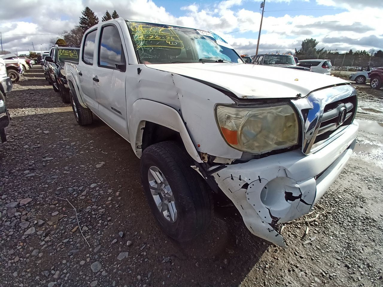 Front Passenger Right Spindle/Knuckle w/Hub from 2006 Toyota Tacoma 12786468