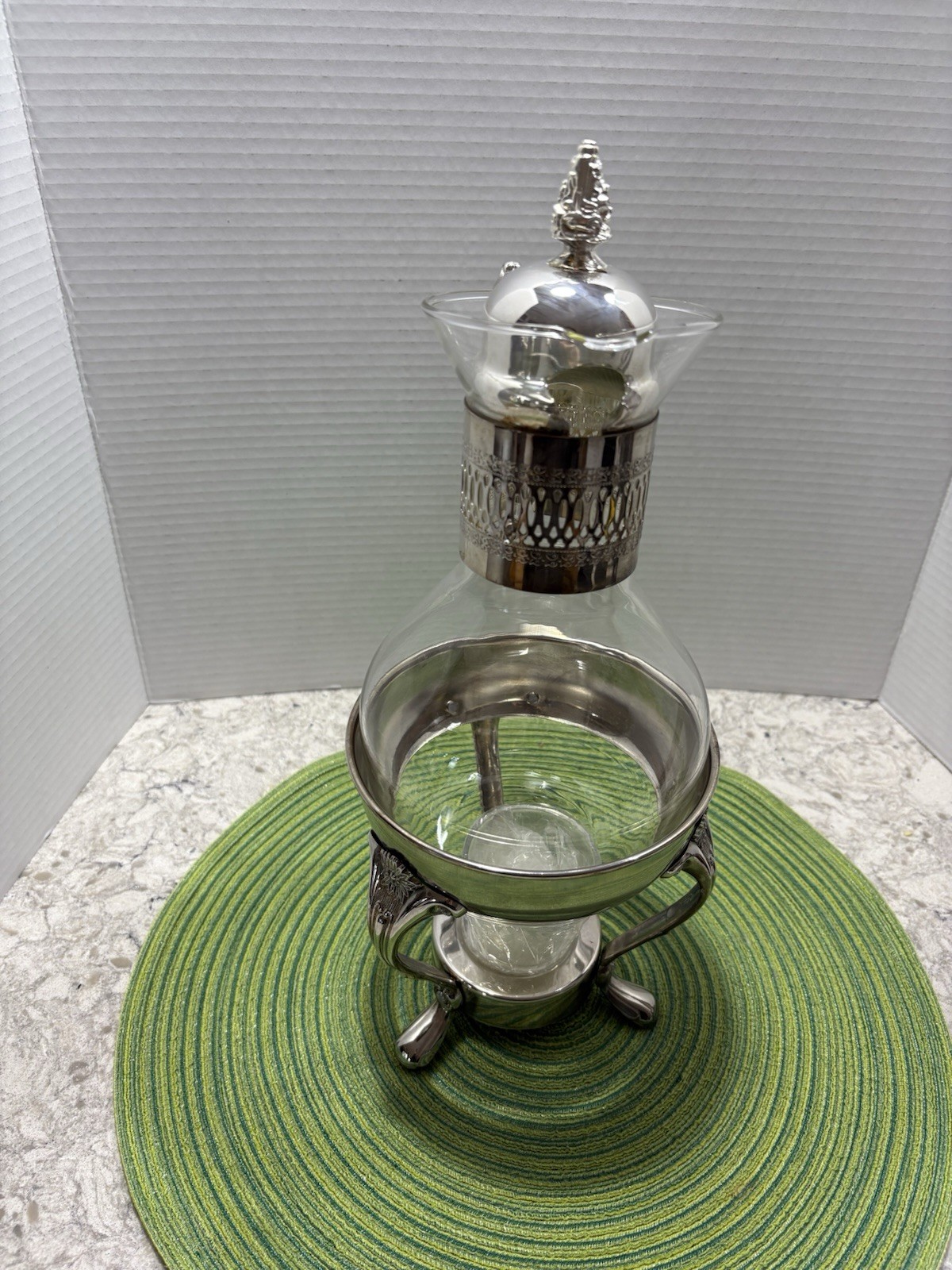 Silverplated COFFEE CARAFE Footed 8 C Vintage 1991 Intl. Silver Co. NEW OPEN BOX