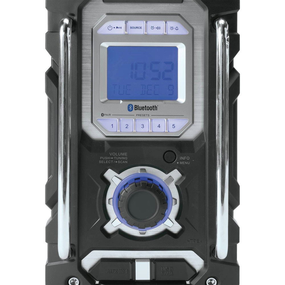 Makita XRM06B-R 18V LXT Bluetooth Job Site Radio Certified Refurbished