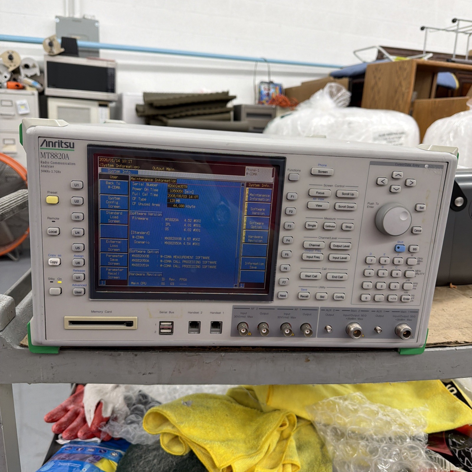 Anritsu MT8820A Radio Communication Analyzer 30MHz - 2.7GHz