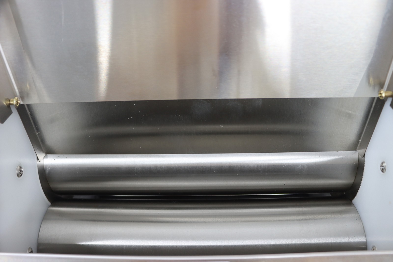 Used! 11.4" Commercial Vertical Press Dough Roller Sheet Machine w/1.5mm Cutter