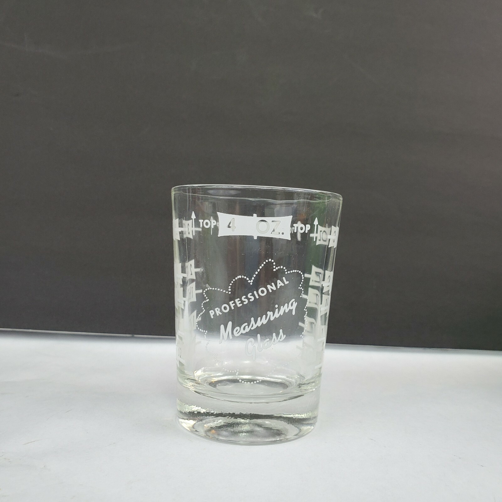4 oz. Bar & Kitchen PROFESSIONAL Measuring Glass includes Half Measurements