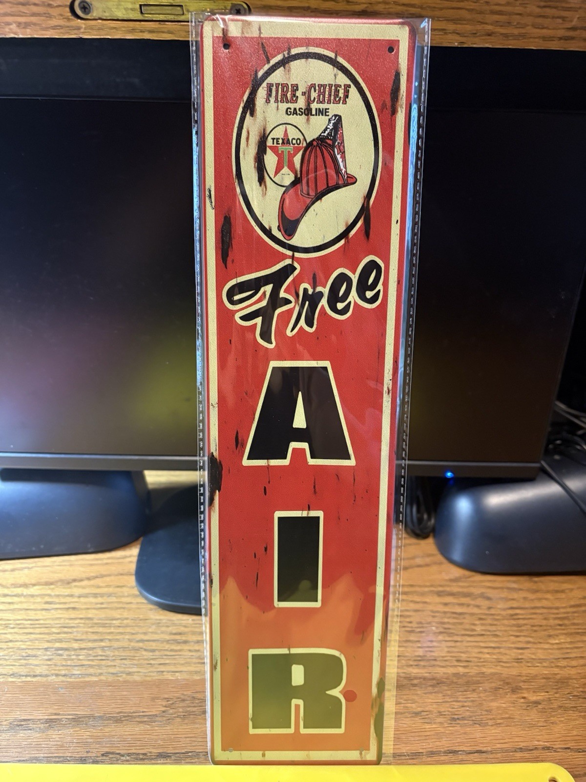 3-TEXACO MARINE PRODUCTS-SERVICE-FREE AIR METAL SIGNS 4x16”NIP MANCAVE/SHOP/ETC