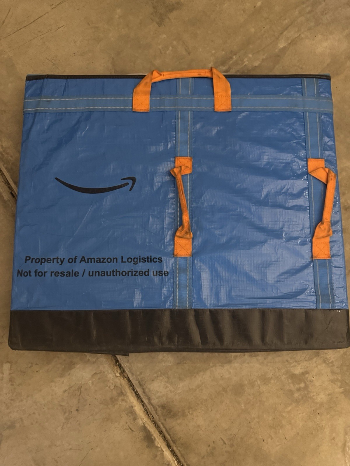 1 AMAZON COURIER DELIVERY STORAGE TOTE BAG 28x23x20 BULK (SHIPS SAME DAY)