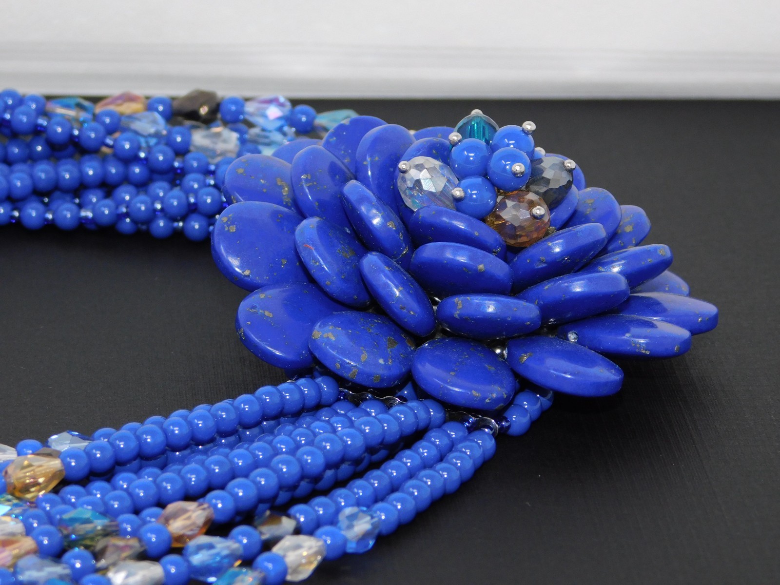 Vintage JOAN RIVERS Indigo Blue Starlet Floral Bead Statement Necklace