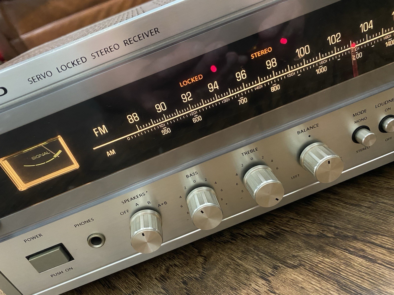 Onkyo Stereo Receiver TX-1500 Servo Locked AM/FM Stereo Receiver (1979-80)