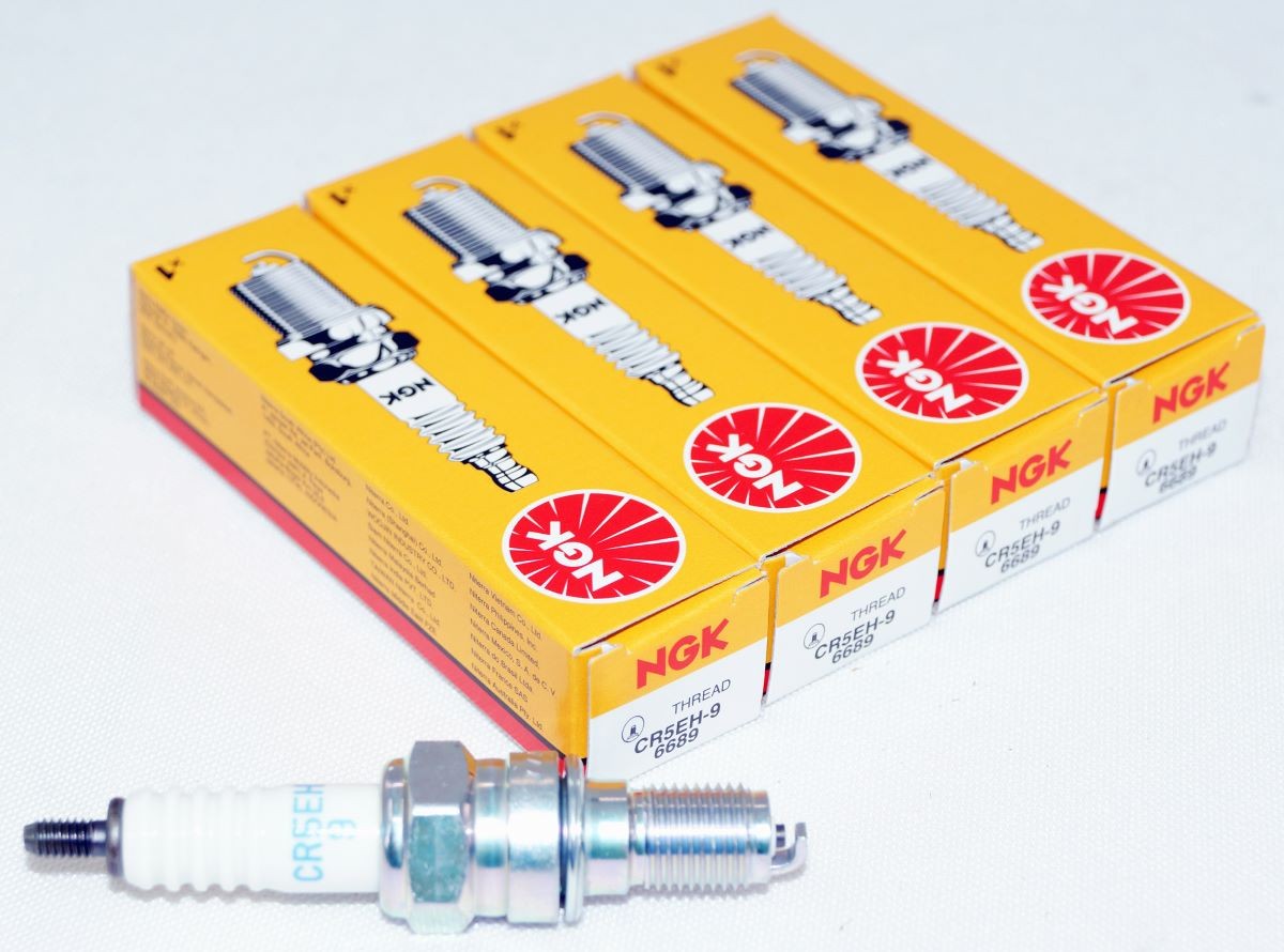 Set of 4 Genuine NGK 6689 CR5EH-9 Nickel Spark Plugs