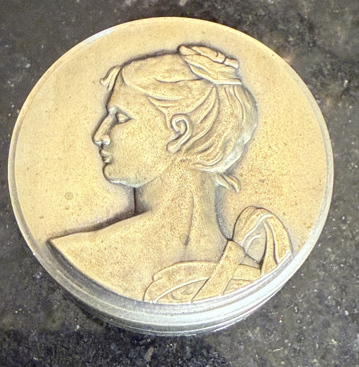 Art Nouveau 925 Sterling Cameo Pill Box