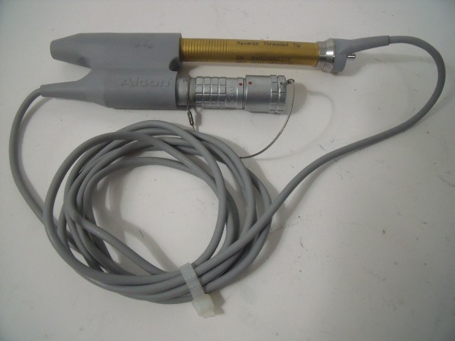 Alcon 8065-M002-01 Reverse Threaded Tip Phacoemulsifier Probe Handpiece!