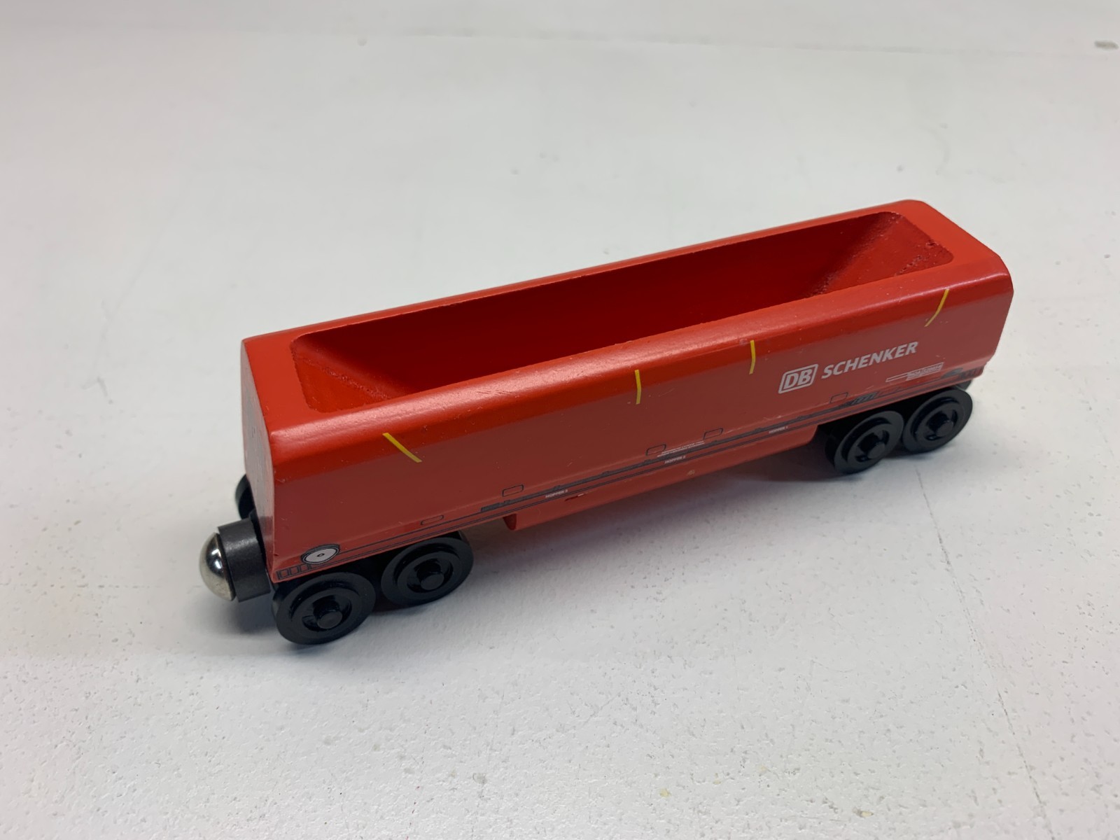 Wooden Whittle Shortline Railroad Red DB SCHENKER train car - Excellent