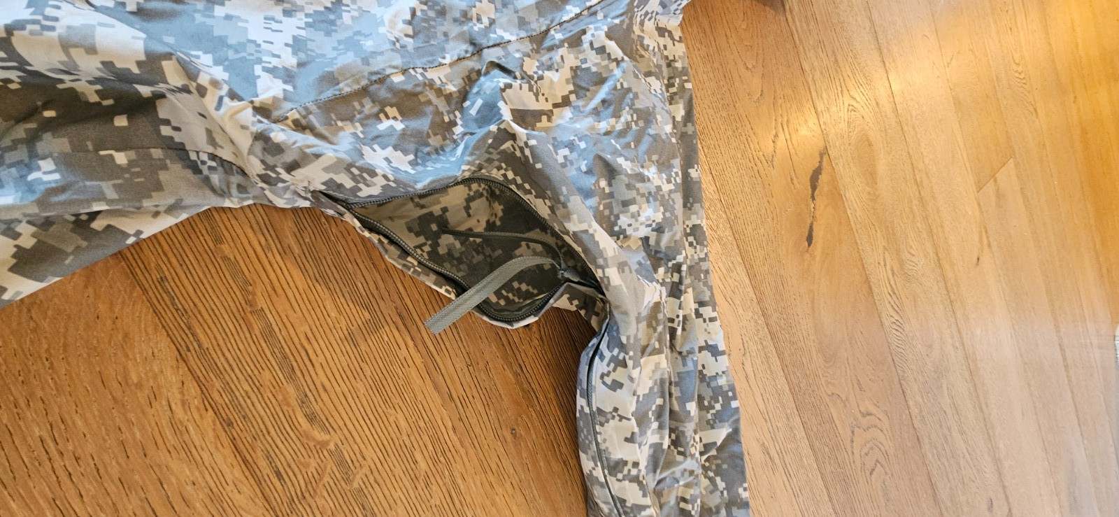 Genuine USGI ORC IMPROVED RAINSUIT PARKA Size Small NSN: 8415-01-527-4612