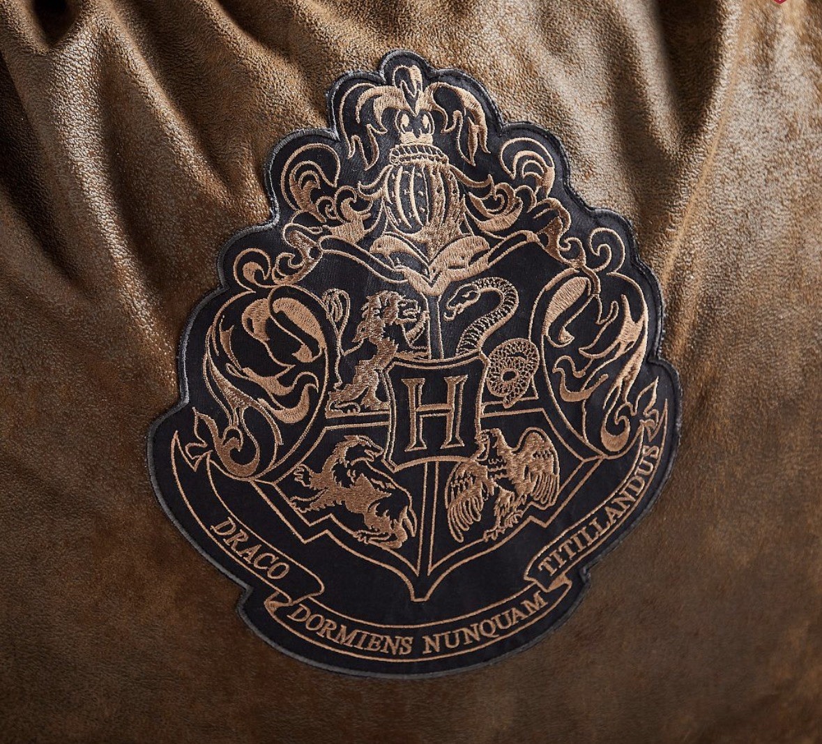 Pottery Barn Teen Harry Potter Hogwarts Crest Bean Bag Cover NWT