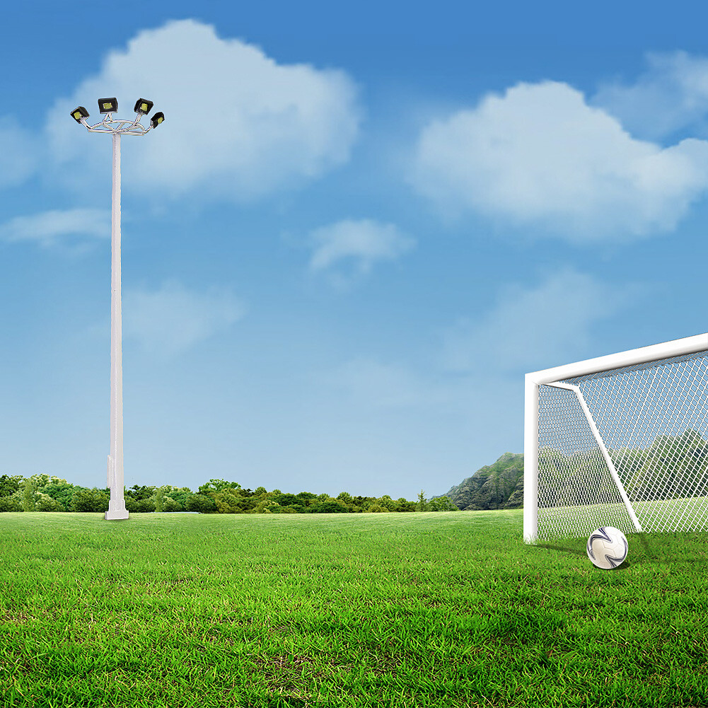 4pcs N Scale Plaza Lamps Playground Crossing Street Lights Four-leds 9cm