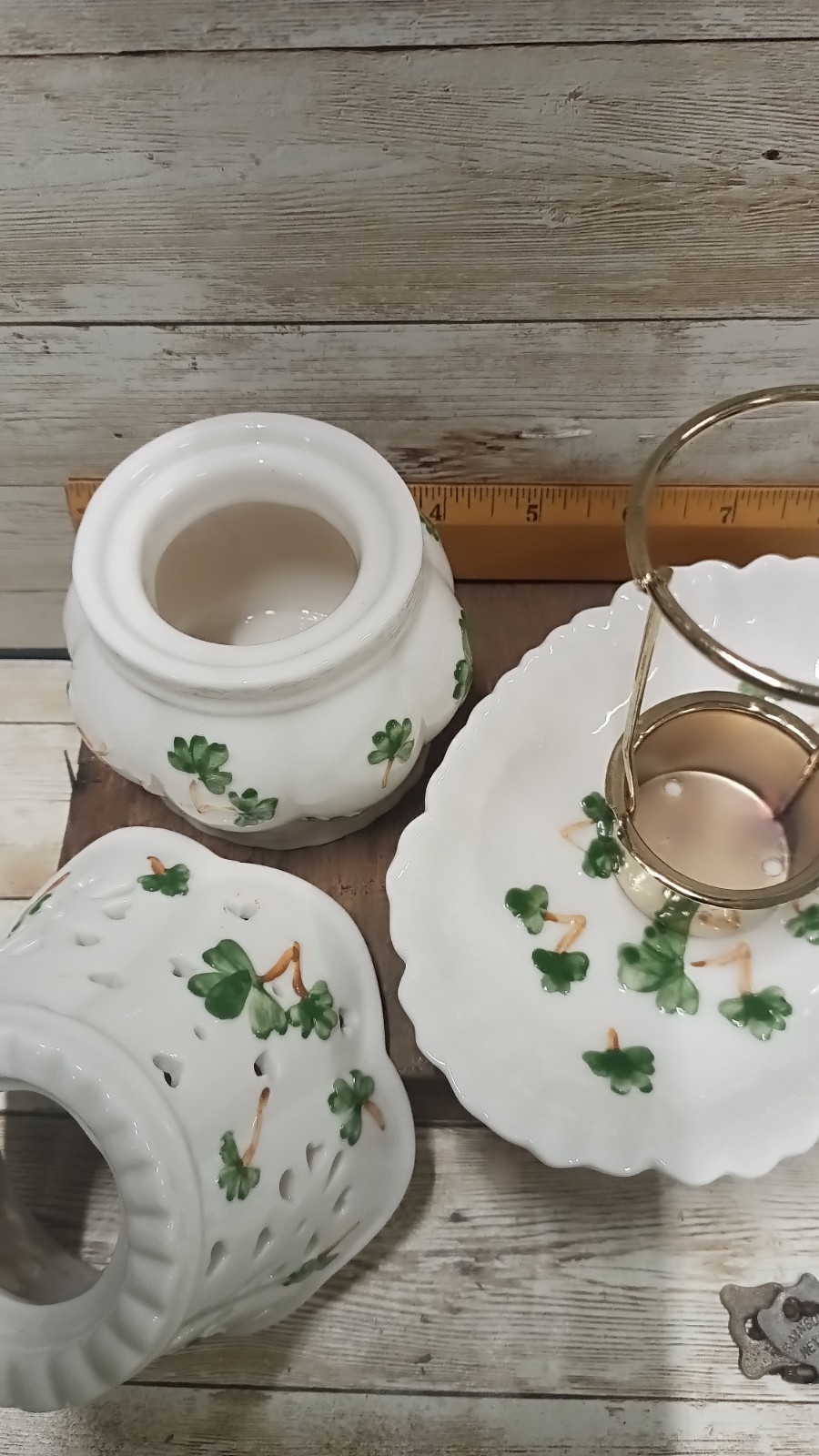 Shamrock Porcelain Tea Light 3 Piece And Small Tray Trinket Soap Dish Set