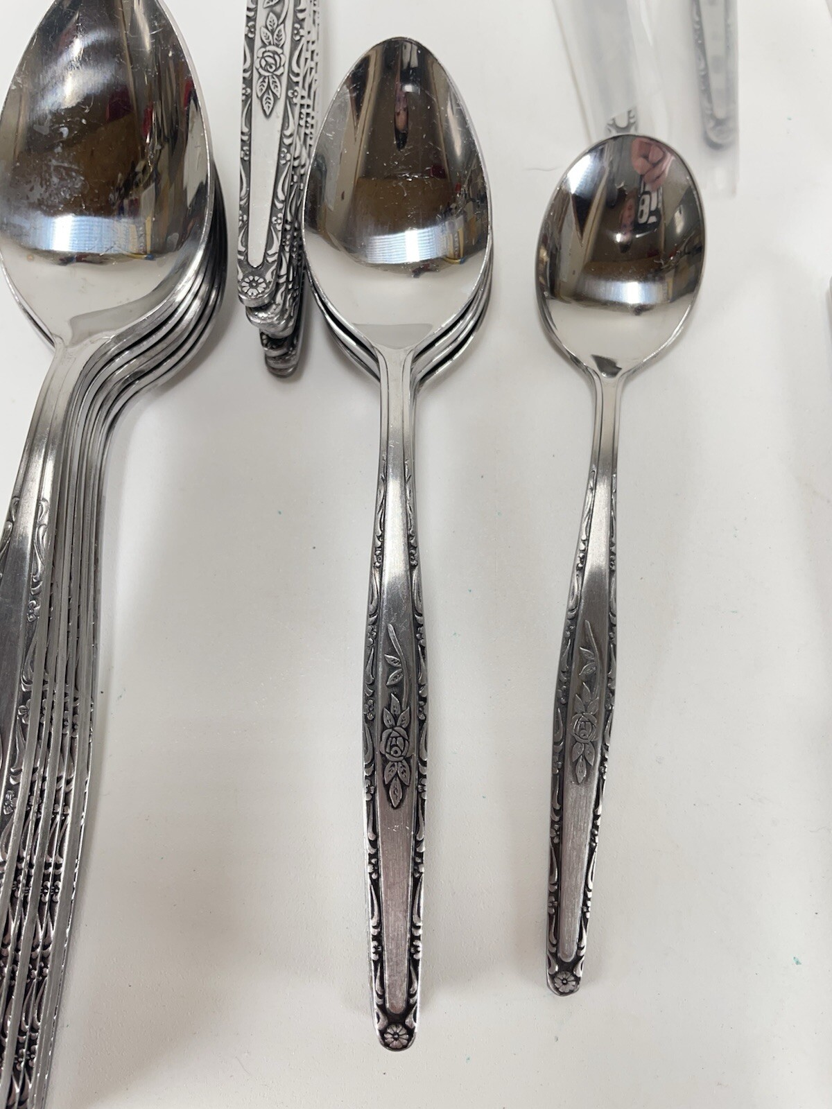 Interpur Single Rose Flatware Stainless Steel Korea 36 pieces 7 sets