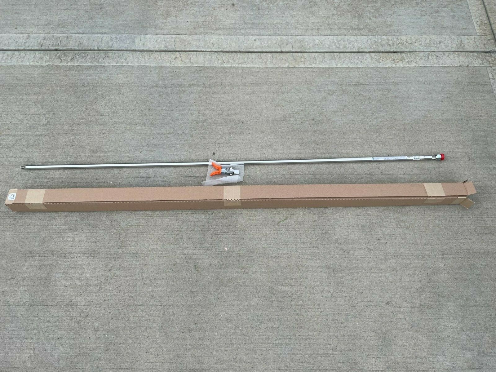 Graco 7306-G Extension Maxi Pole in. G in. 72 in. 22B21A  Fast Free Shipping!