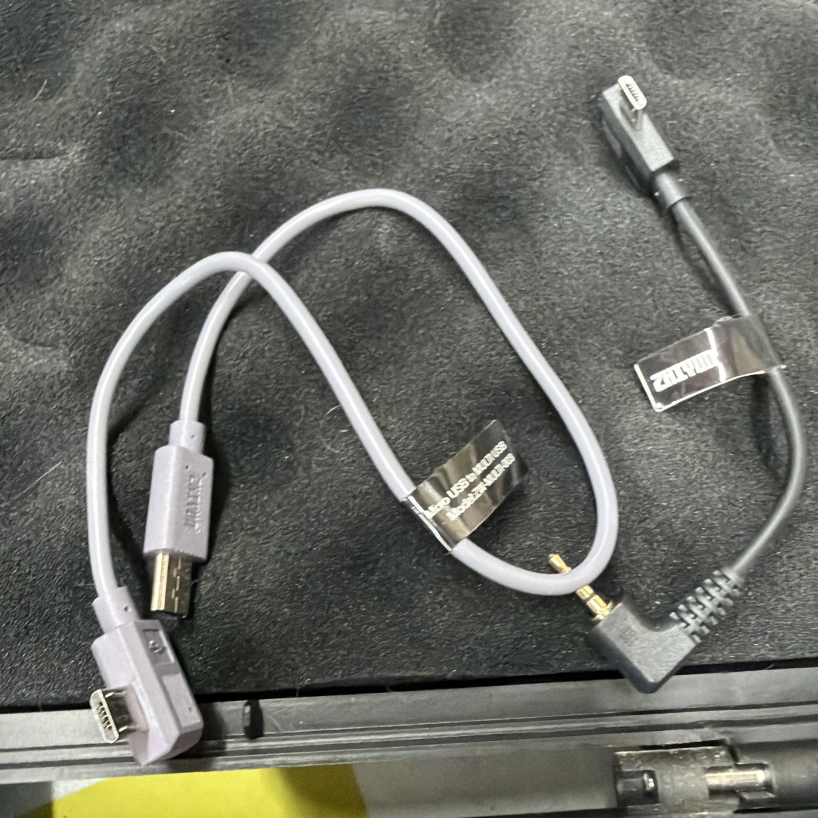 Zhuyin Crane Plus 3 Axis Camera Gimbal Used Missing Paperwork Battery Charger